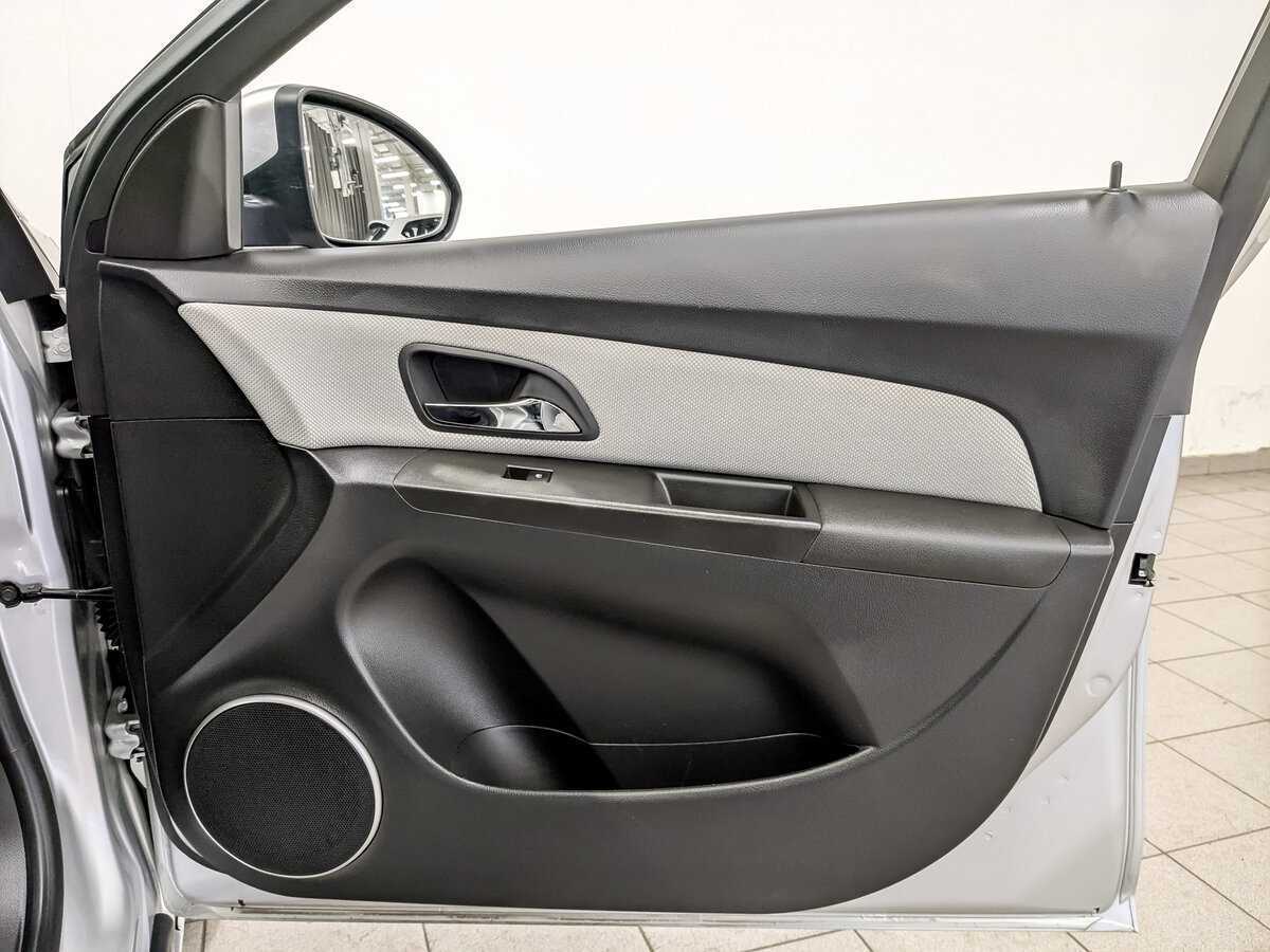 Chevrolet Cruze, 2013 - Фото №21