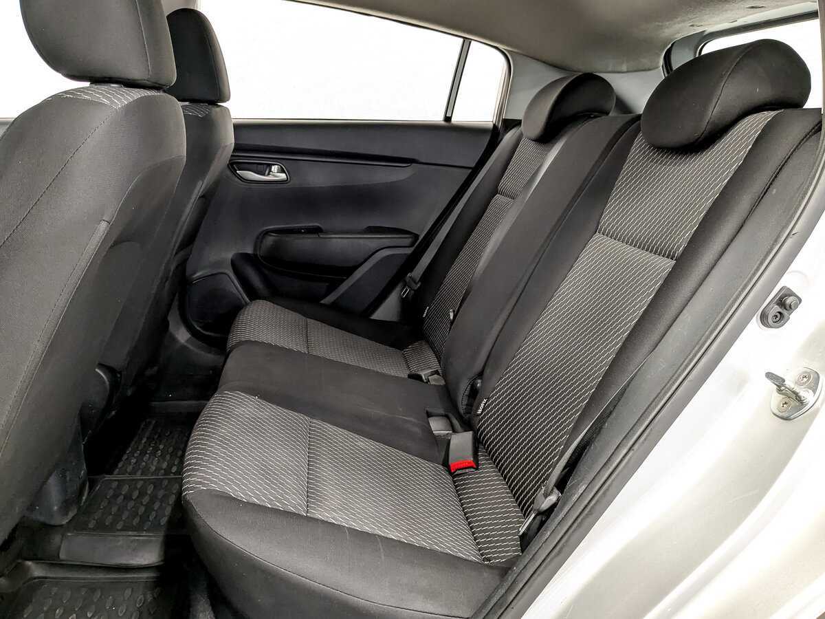 Kia Rio X-Line, 2020 - Фото №11