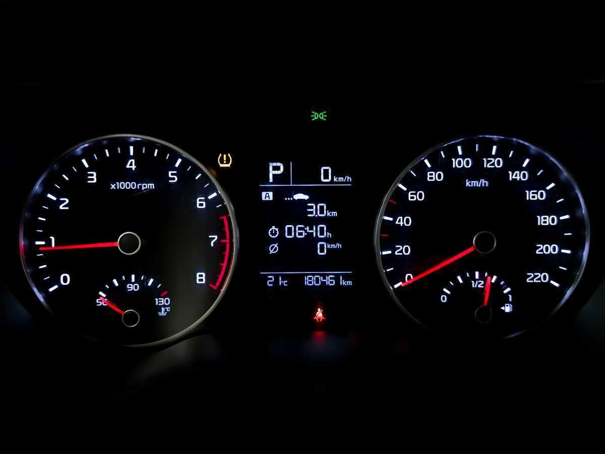 Kia Rio X-Line, 2020 - Фото №12