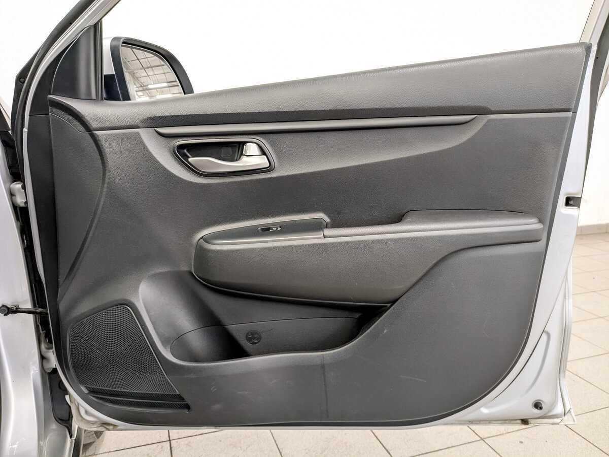 Kia Rio X-Line, 2020 - Фото №23