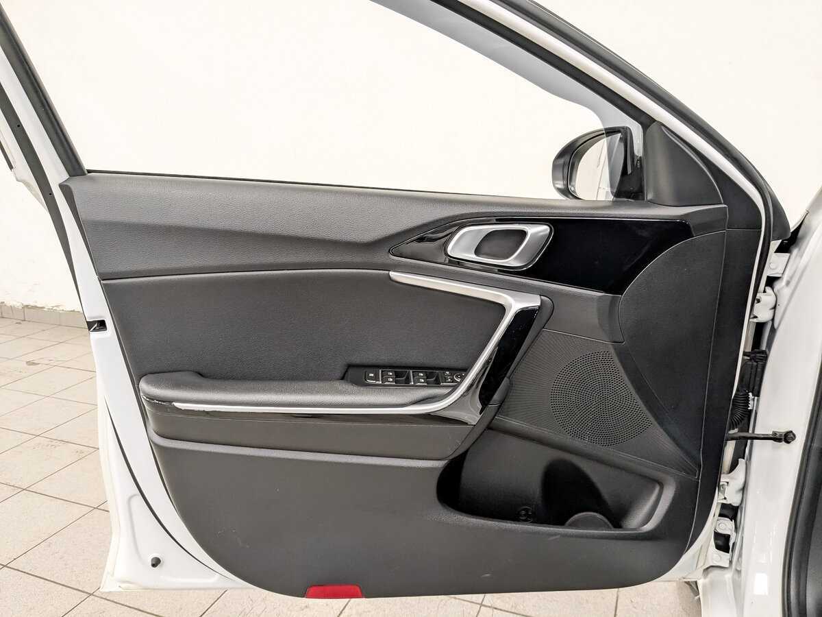 Kia Ceed, 2020 - Фото №17