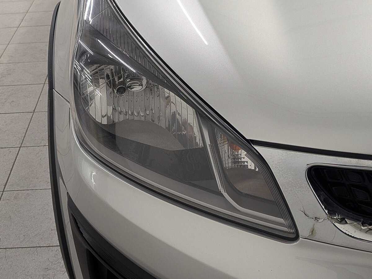 Kia Rio X-Line, 2020 - Фото №10