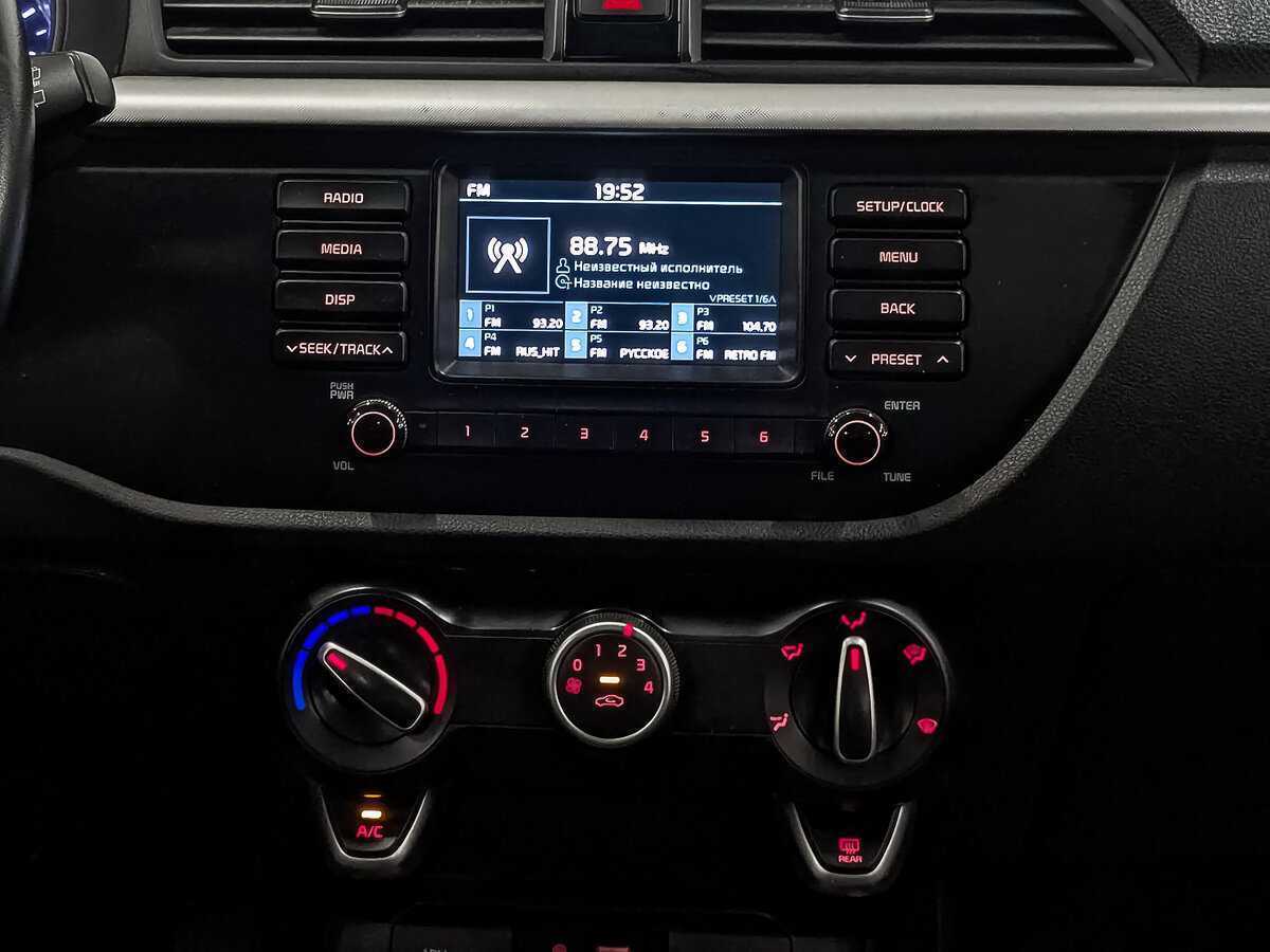 Kia Rio X-Line, 2020 - Фото №16