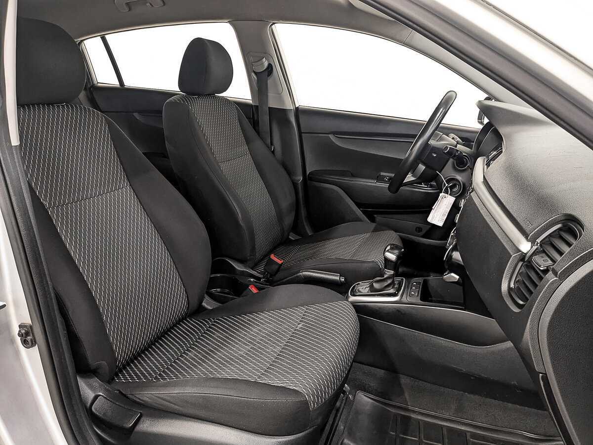 Kia Rio X-Line, 2020 - Фото №23