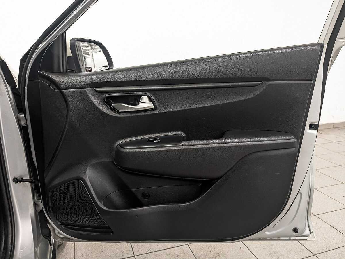 Kia Rio X-Line, 2020 - Фото №24