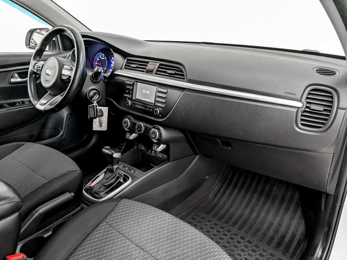 Kia Rio X-Line, 2017 - Фото №10