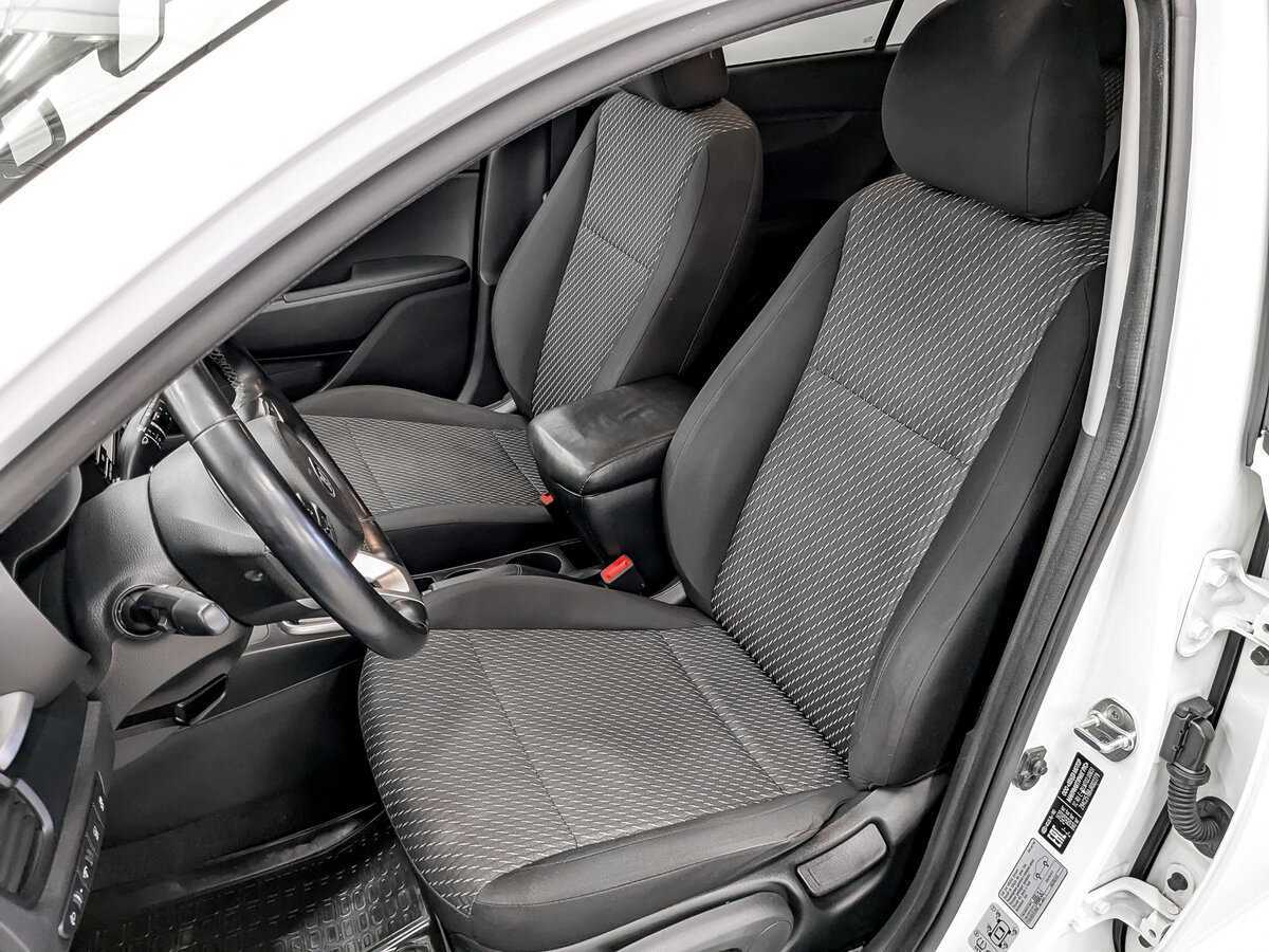 Kia Rio X-Line, 2017 - Фото №17