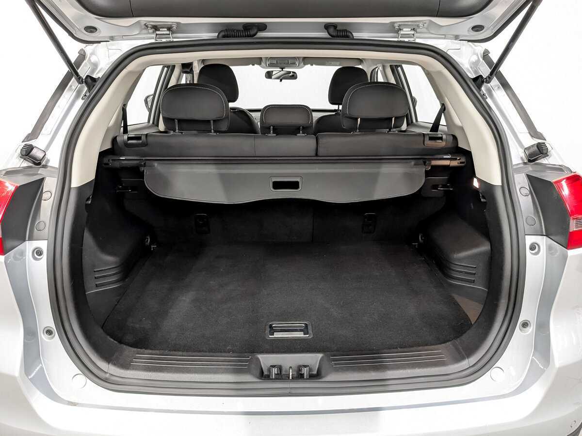 Geely Atlas, 2018 - Фото №9