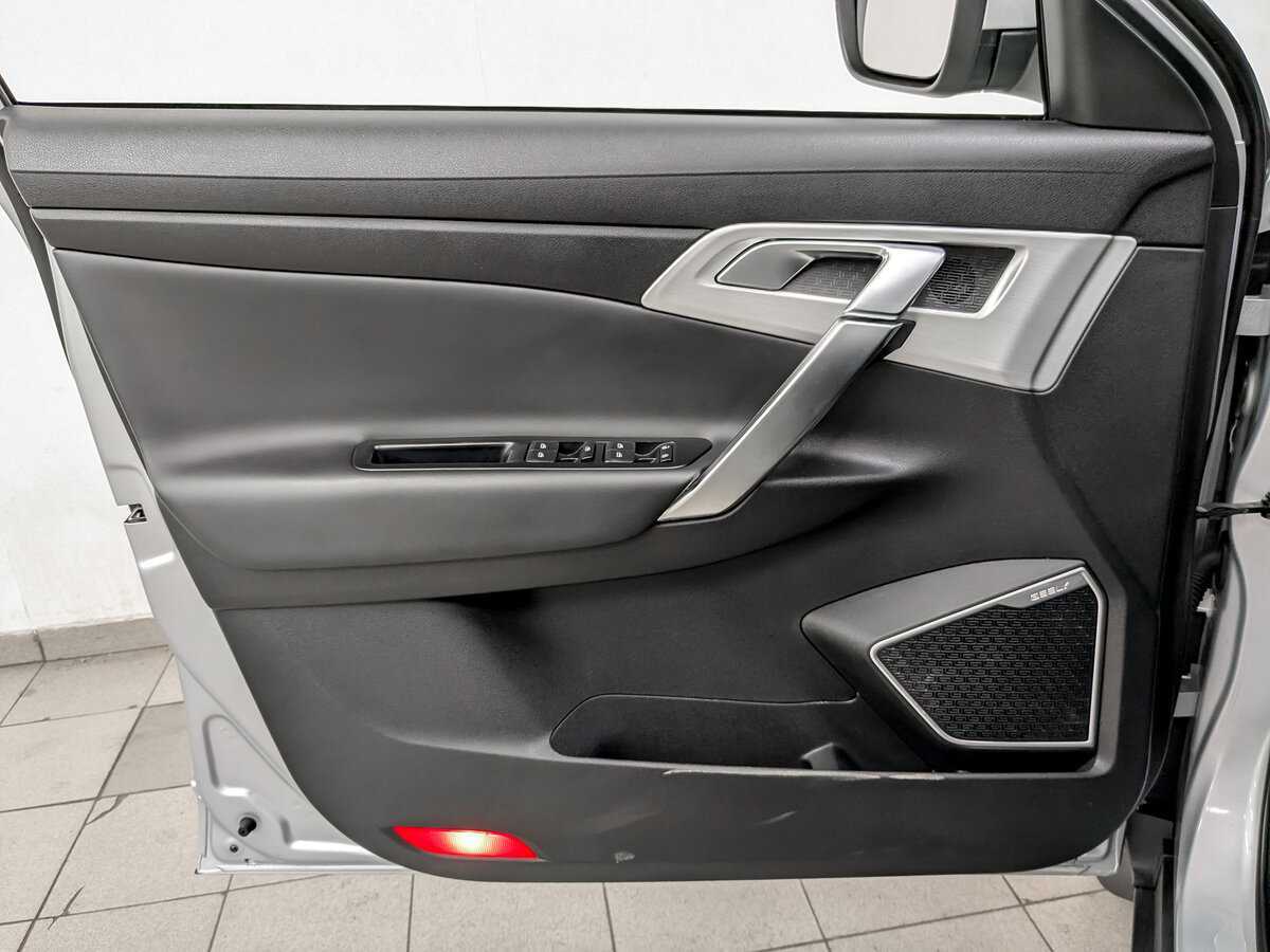 Geely Atlas, 2018 - Фото №16