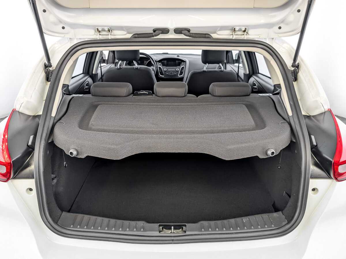 Ford Focus, 2018 - Фото №9