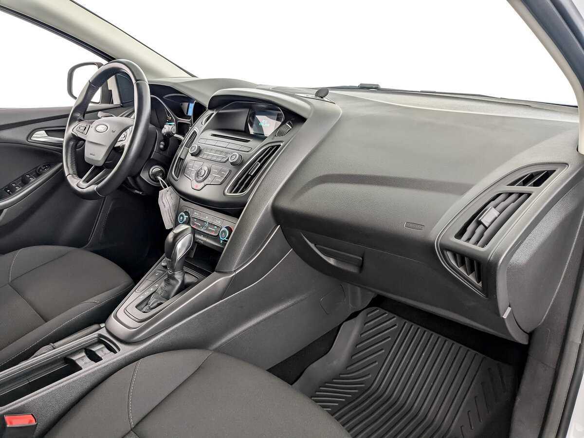 Ford Focus, 2018 - Фото №10