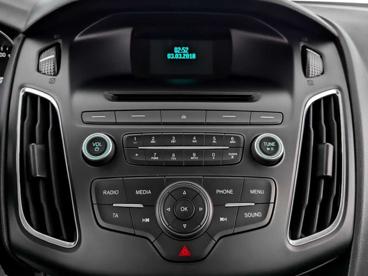 Ford Focus, 2018 - Фото №14