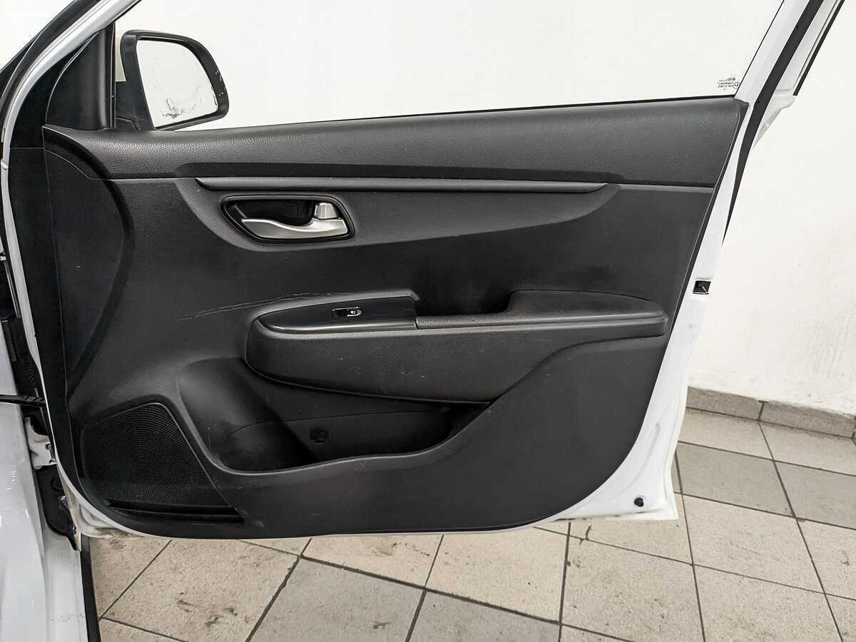 Kia Rio X-Line, 2020 - Фото №21