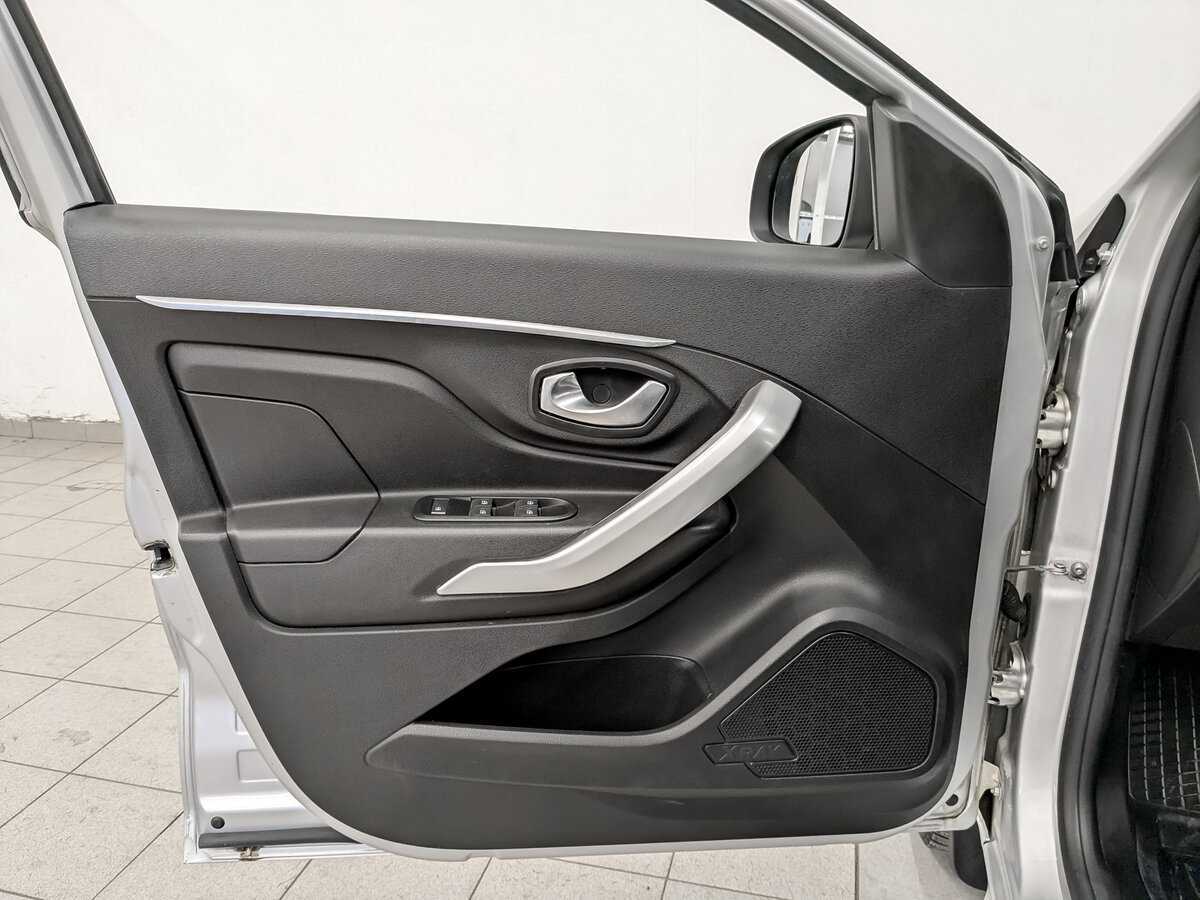 Lada (ВАЗ) XRAY, 2019 - Фото №18