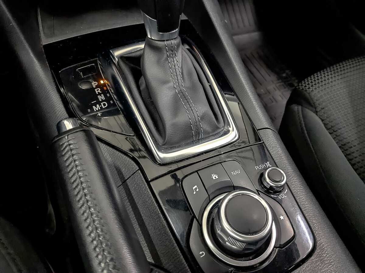 Mazda 3, 2018 - Фото №24