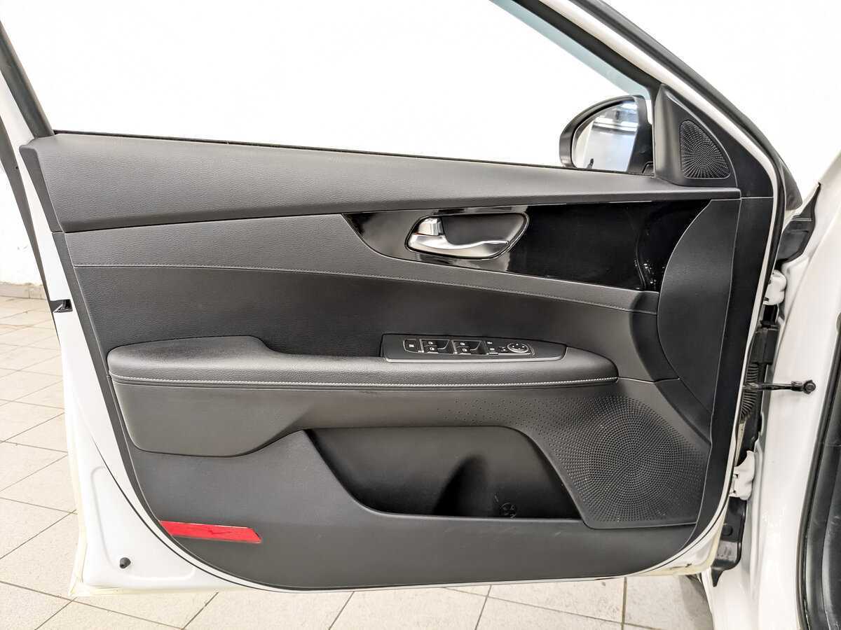 Kia Cerato, 2019 - Фото №16