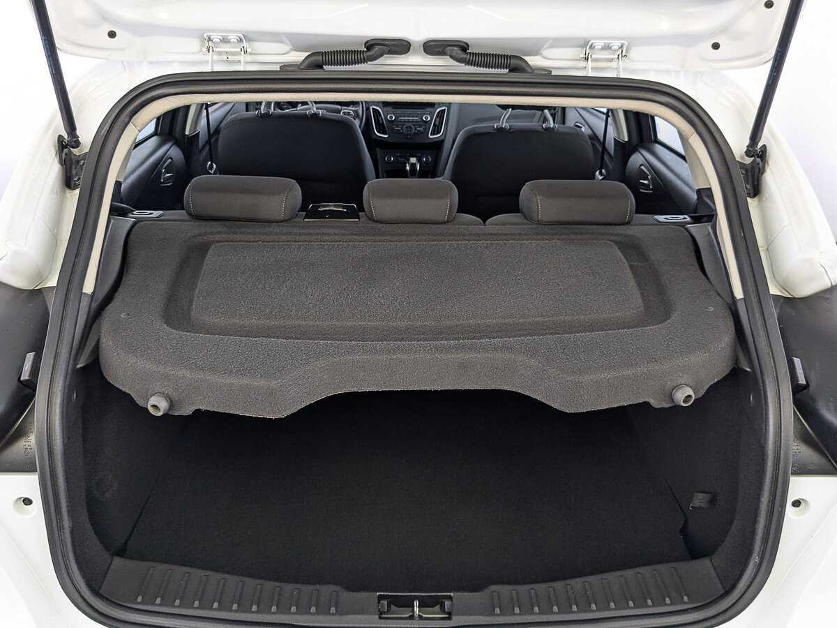 Ford Focus, 2018 - Фото №9