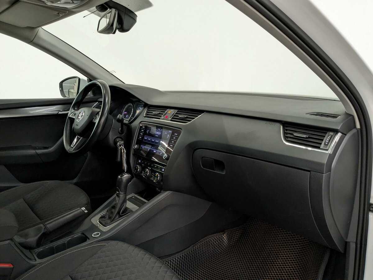 Skoda Octavia, 2017 - Фото №10
