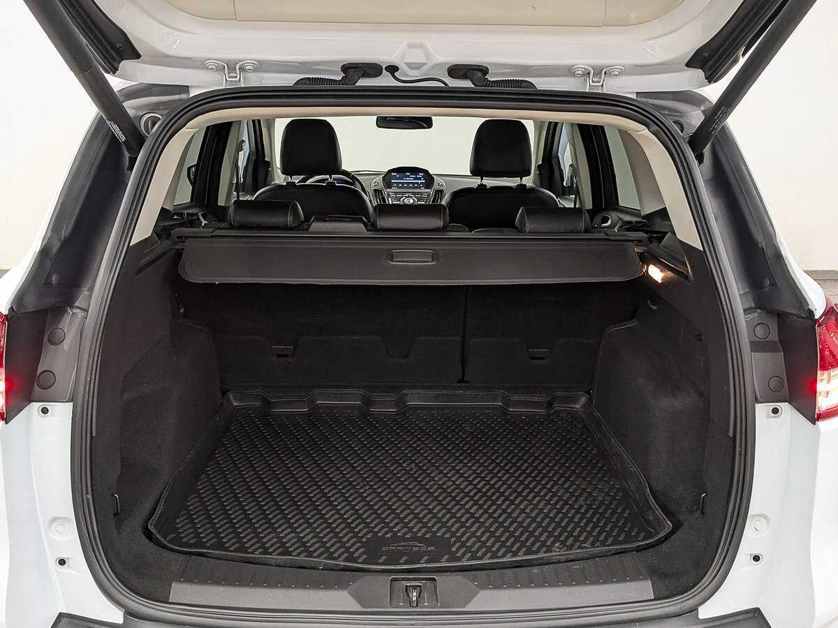 Ford Kuga, 2014 - Фото №9