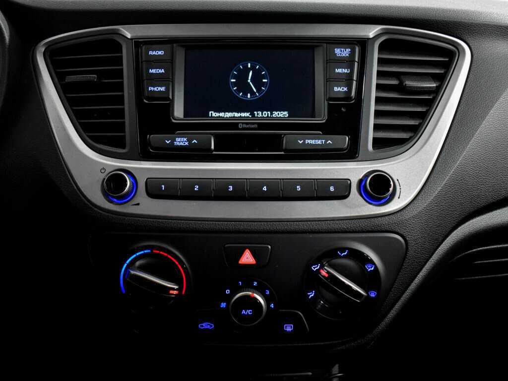 Hyundai Solaris, 2017 - Фото №15