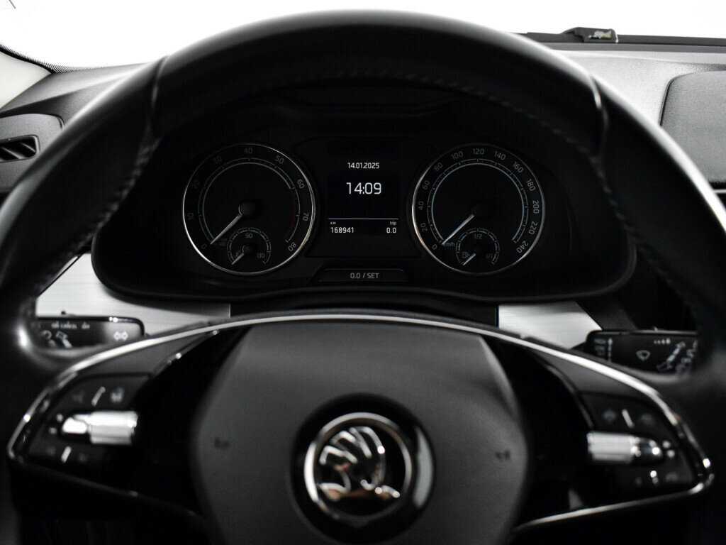 Skoda Rapid, 2020 - Фото №17