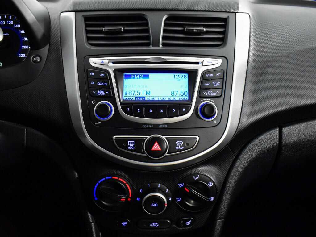 Hyundai Solaris, 2014 - Фото №12