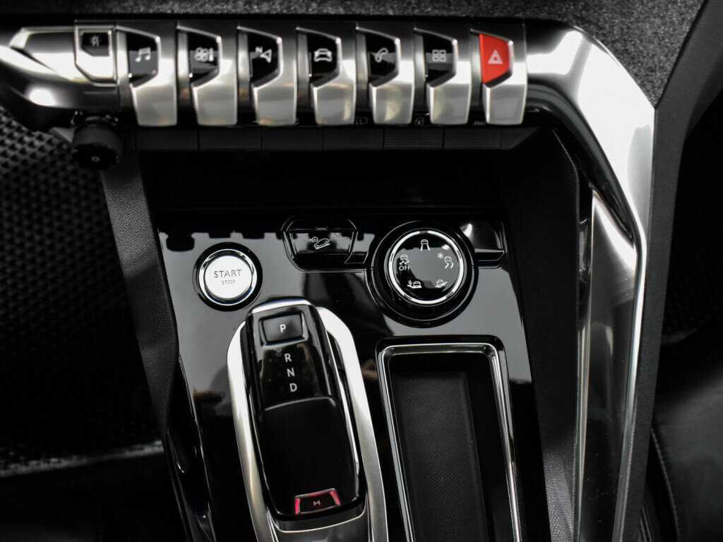 Peugeot 3008, 2018 - Фото №13