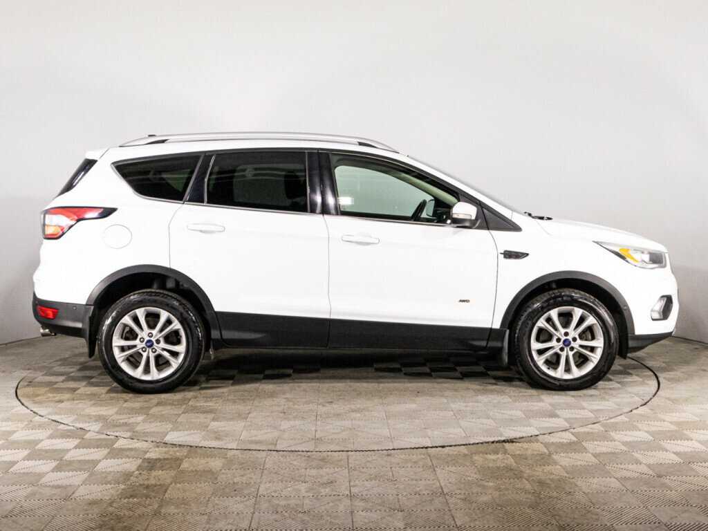 Ford Kuga, 2017 - Фото №3