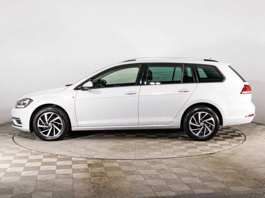 Volkswagen Golf, 2018 - Фото №7