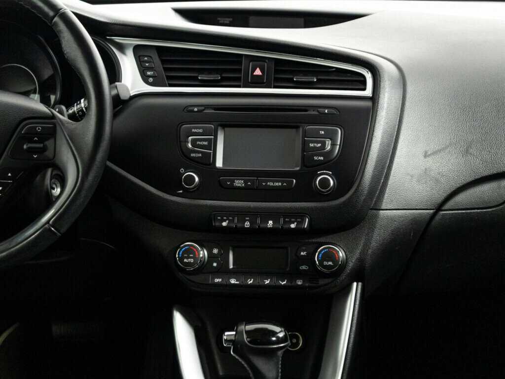 Kia Ceed, 2018 - Фото №13