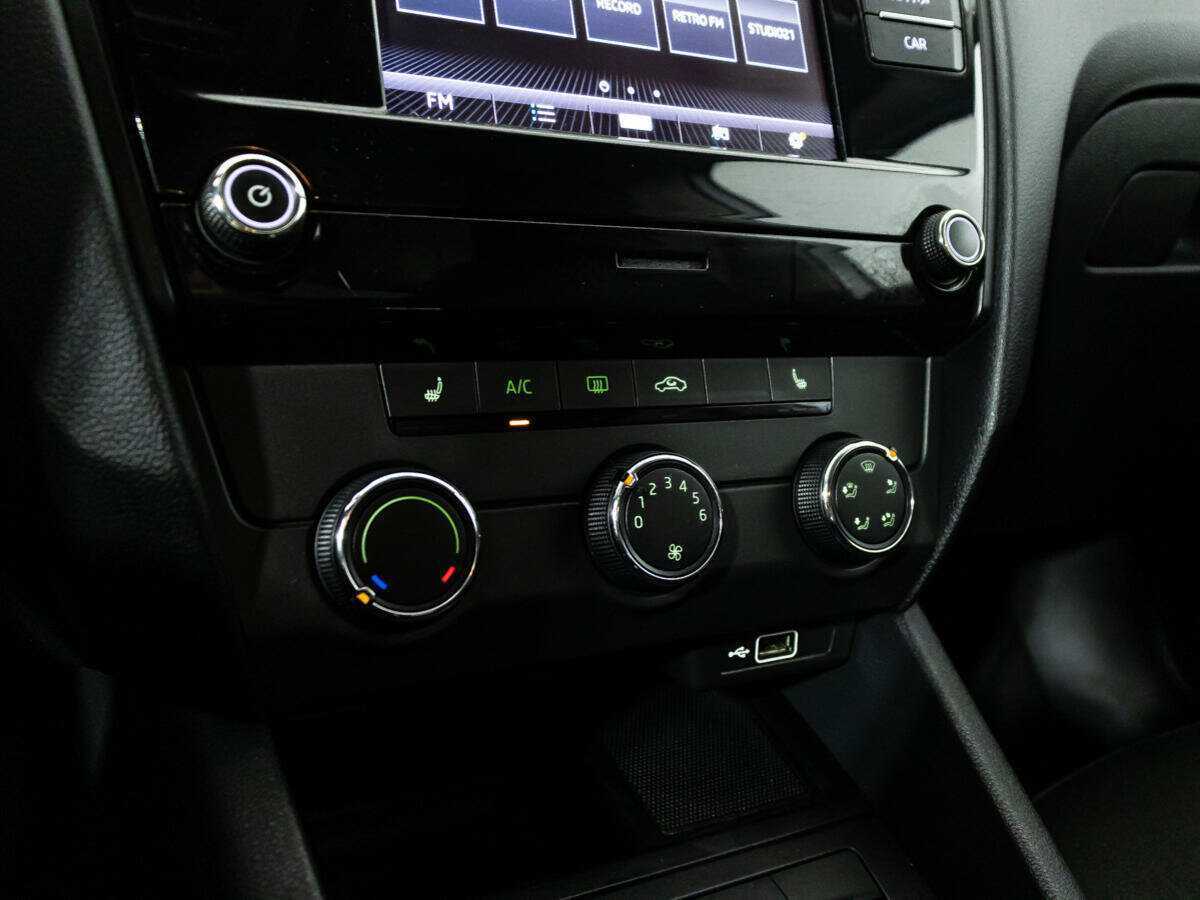 Skoda Octavia, 2018 - Фото №14