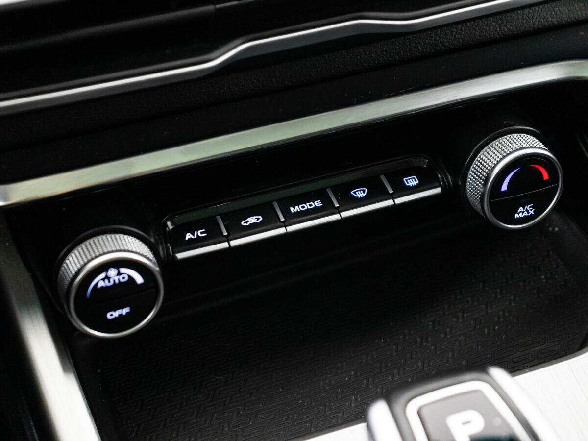 Geely Coolray, 2020 - Фото №18