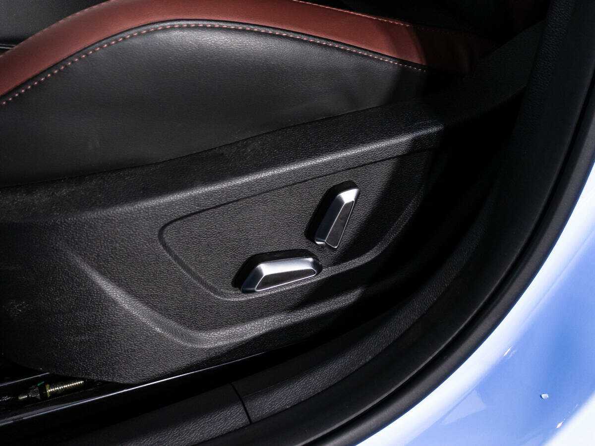 Geely Coolray, 2022 - Фото №15