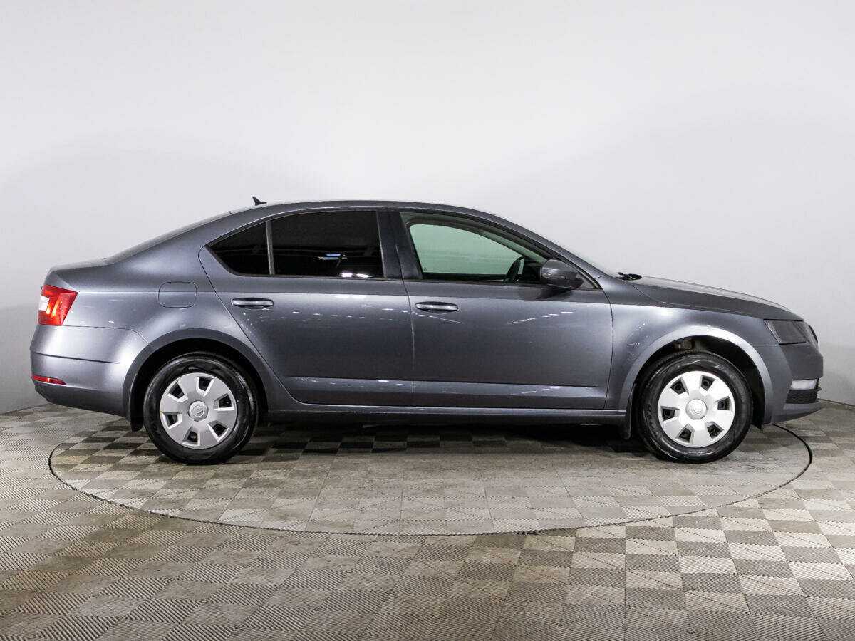 Skoda Octavia, 2018 - Фото №3