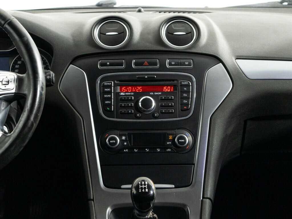 Ford Mondeo, 2012 - Фото №13