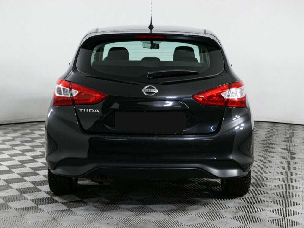 Nissan Tiida, 2015 - Фото №4
