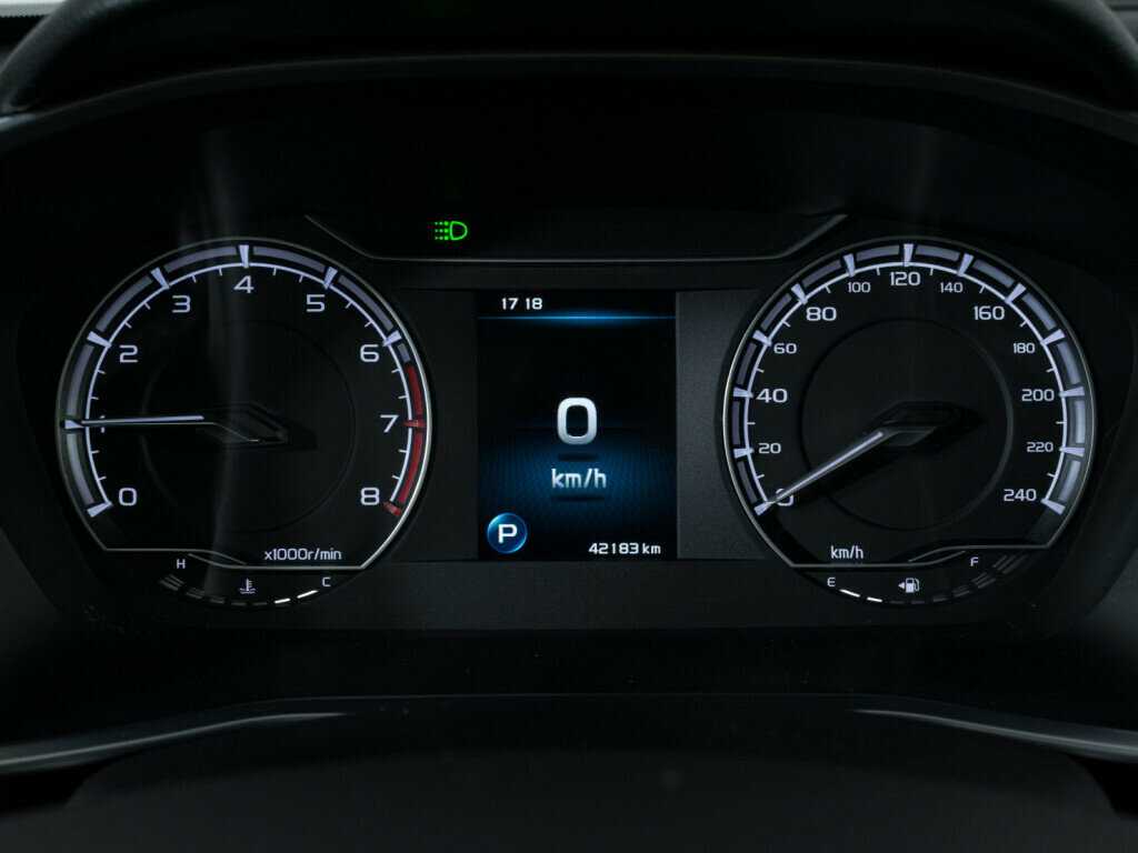 Geely Coolray, 2022 - Фото №10