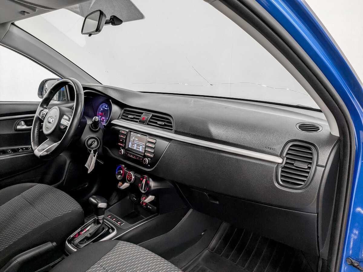 Kia Rio X-Line, 2020 - Фото №10