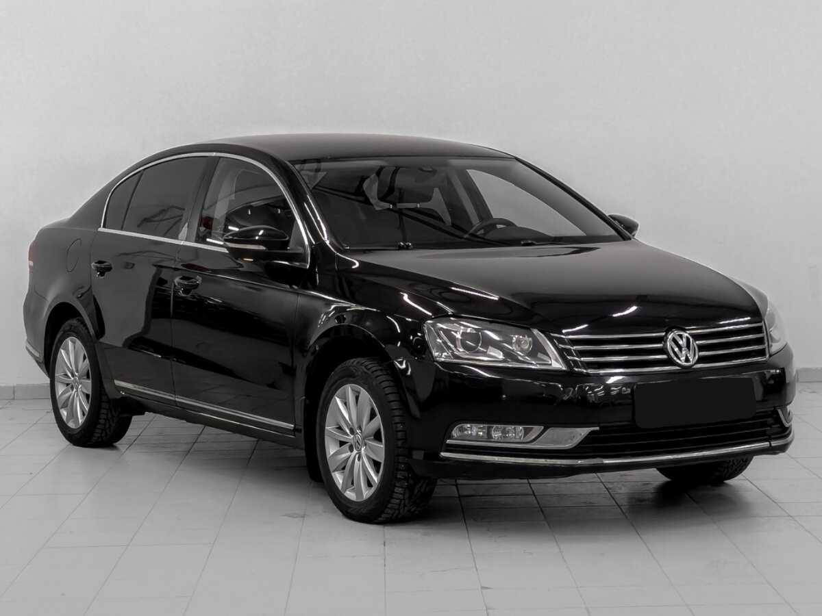 Volkswagen Passat, 2012 - Фото №2