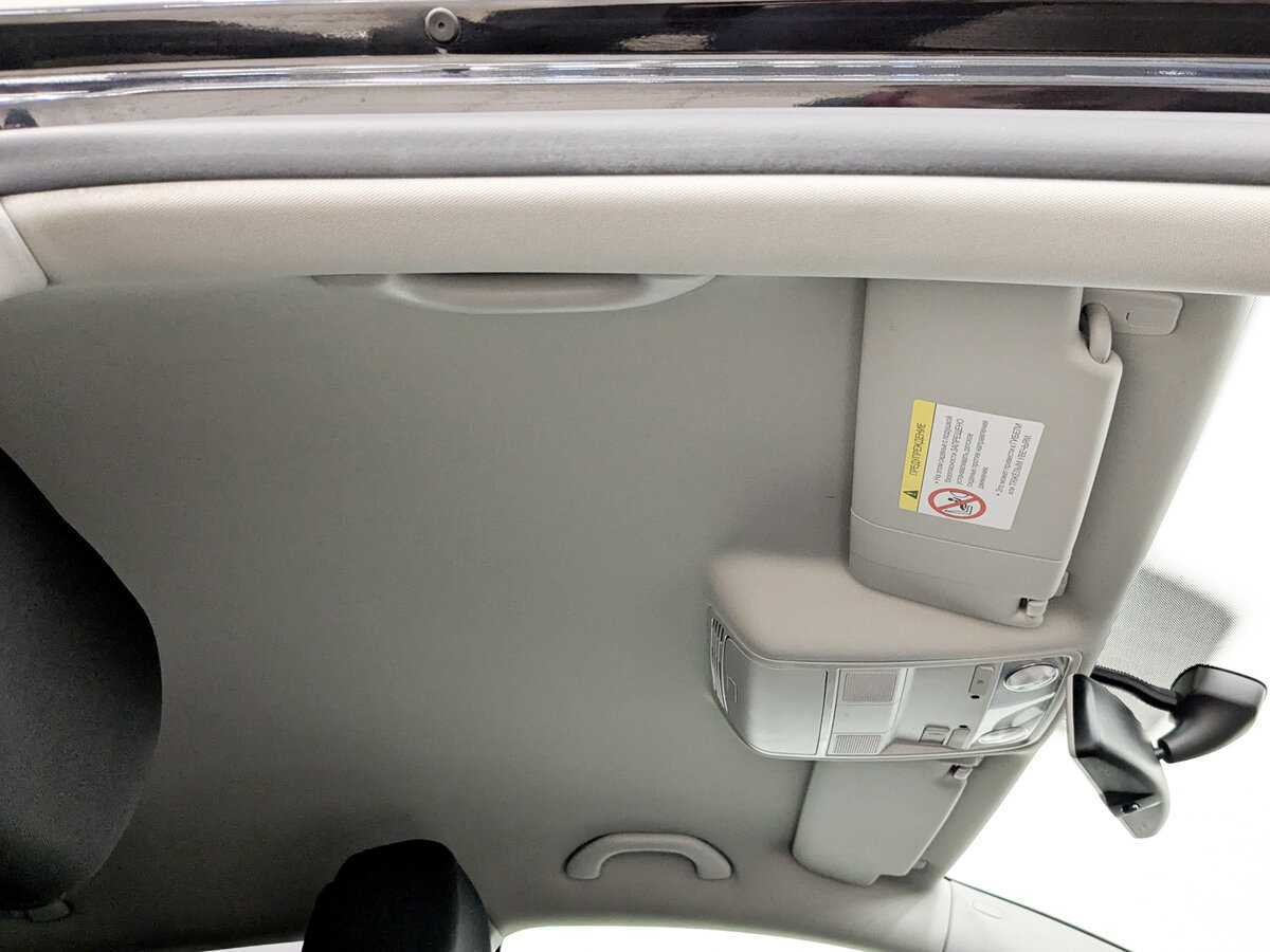 Volkswagen Passat, 2012 - Фото №19