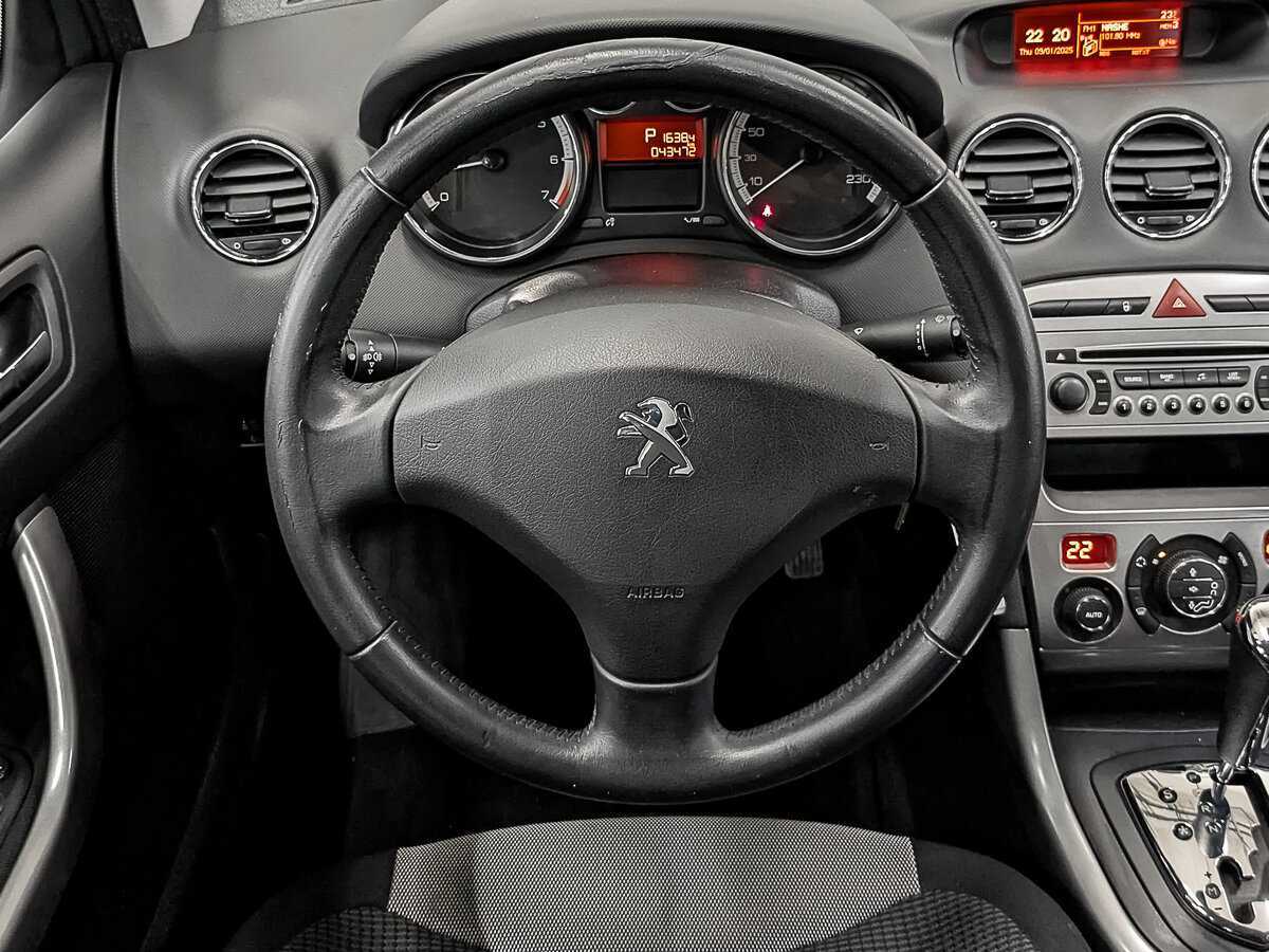 Peugeot 308, 2012 - Фото №18