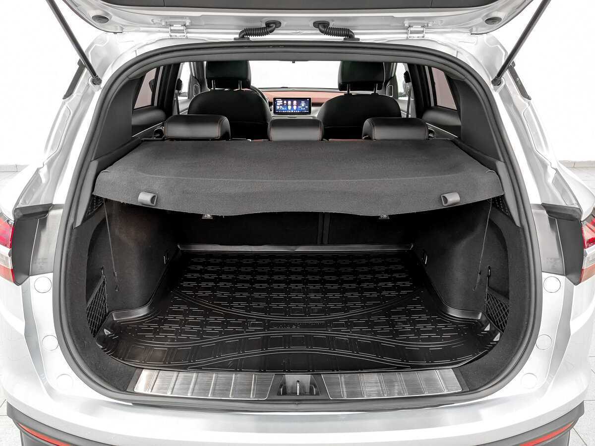 Geely Coolray, 2021 - Фото №9