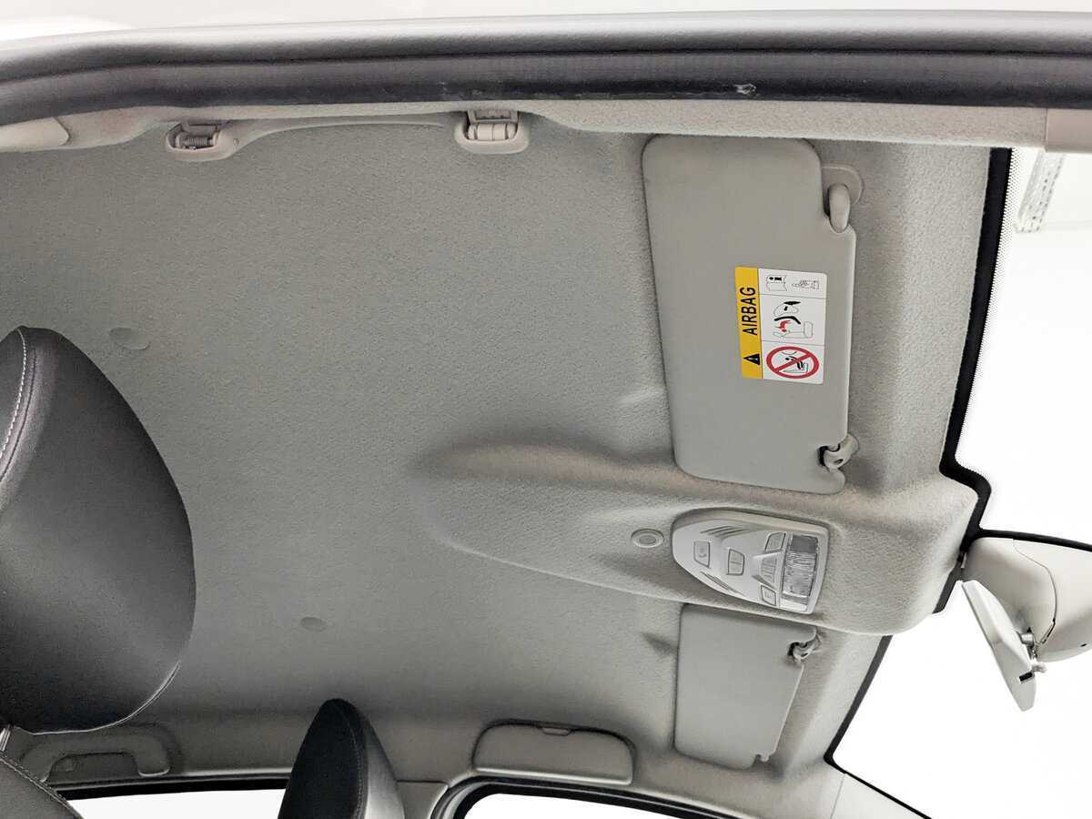 Lada (ВАЗ) XRAY Cross, 2019 - Фото №19