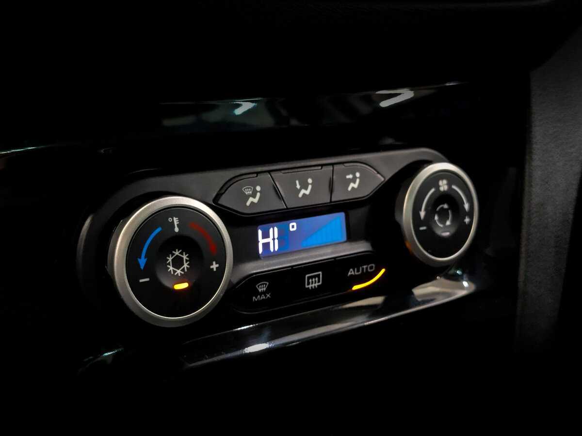 Lada (ВАЗ) XRAY Cross, 2019 - Фото №22