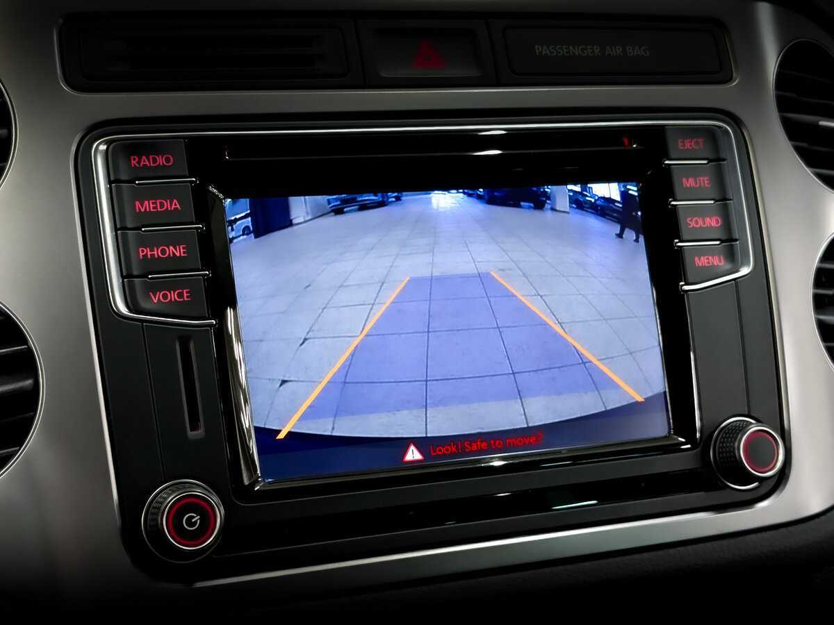 Volkswagen Tiguan, 2016 - Фото №22