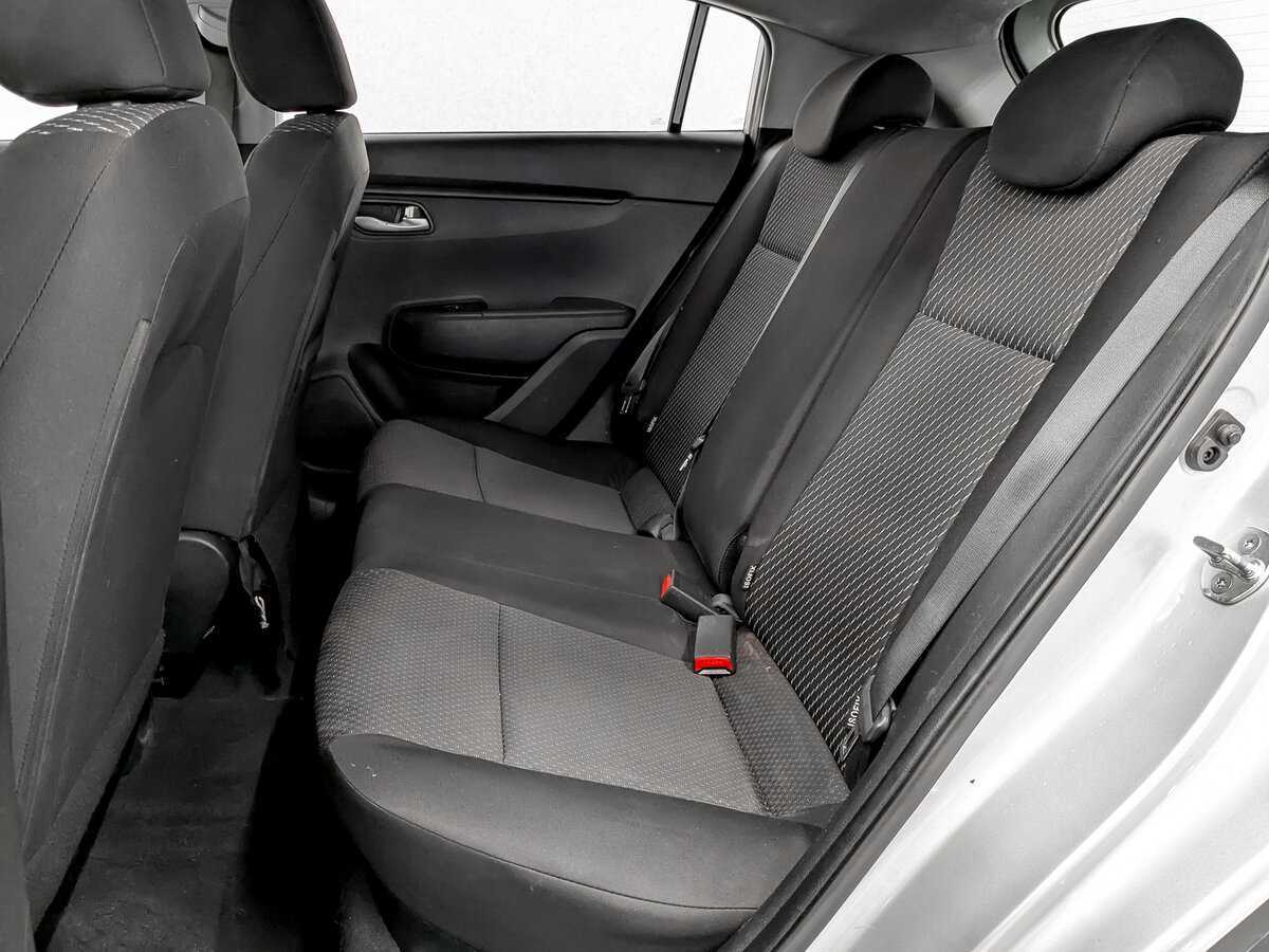 Kia Rio X-Line, 2020 - Фото №10