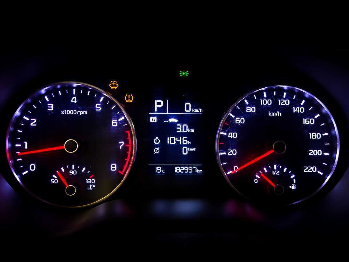 Kia Rio X-Line, 2020 - Фото №11