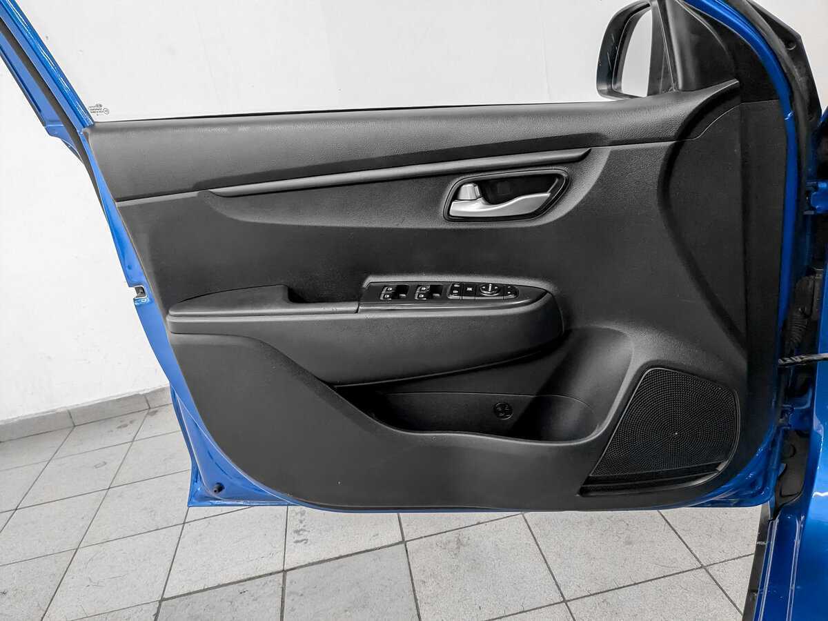 Kia Rio X-Line, 2020 - Фото №18