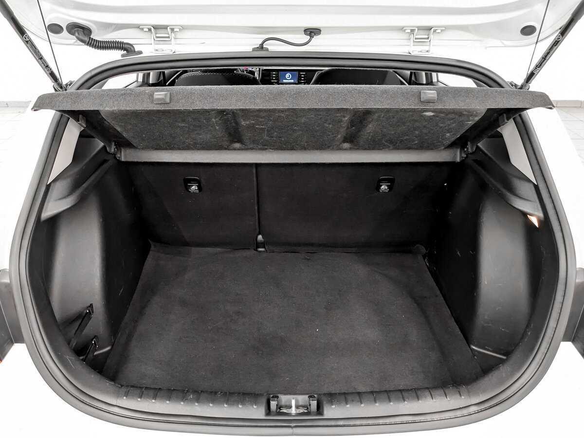 Kia Rio X-Line, 2019 - Фото №9