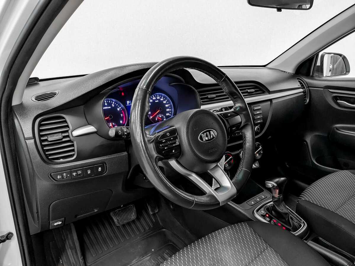 Kia Rio X-Line, 2019 - Фото №15